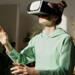 VR training and video for more efficient paper production